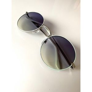 Circular Framed Sunglasses